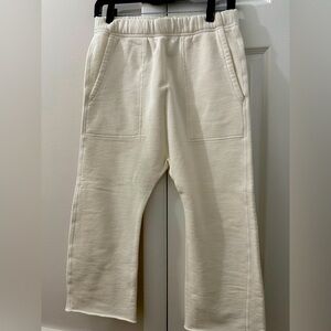 Nili Lotan pants.It is in very good condition. Size xs small